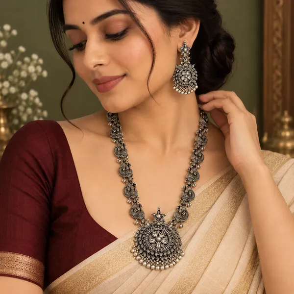Silver_Oxidised_Traditional_Necklace_Set_For_Women