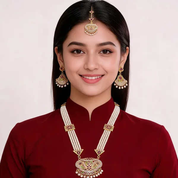 Gold_&_Pearl_White_Metal_Pearl_Necklace_Set_For_Women