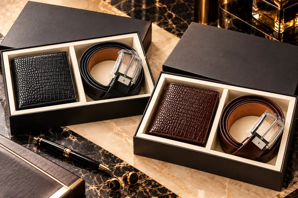 Textured_Wallet_And_Belt_Set_for_Men