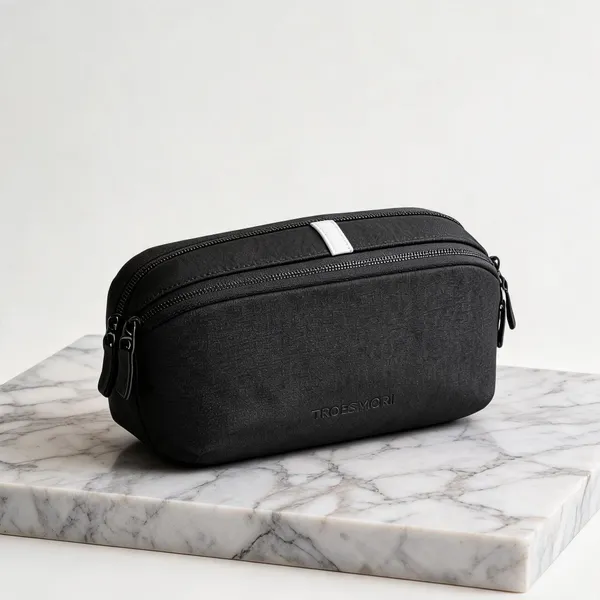 Black_Leather_Travel_Toiletry_Bag