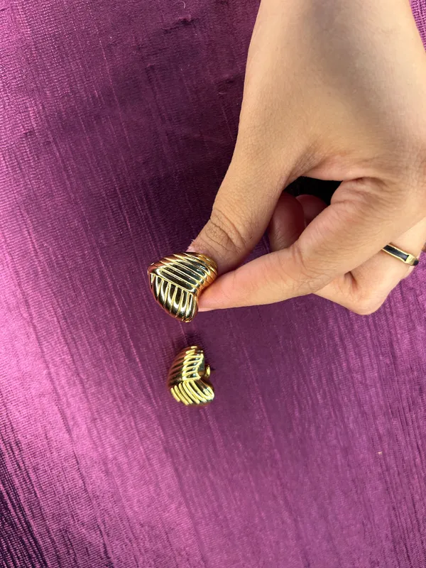 Mania_Anti_Tarnish_Gold_Plated_Heart_Shape_Earring_Default_Title