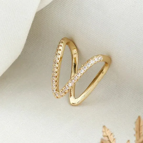 Chevron_Ring_Default_Title