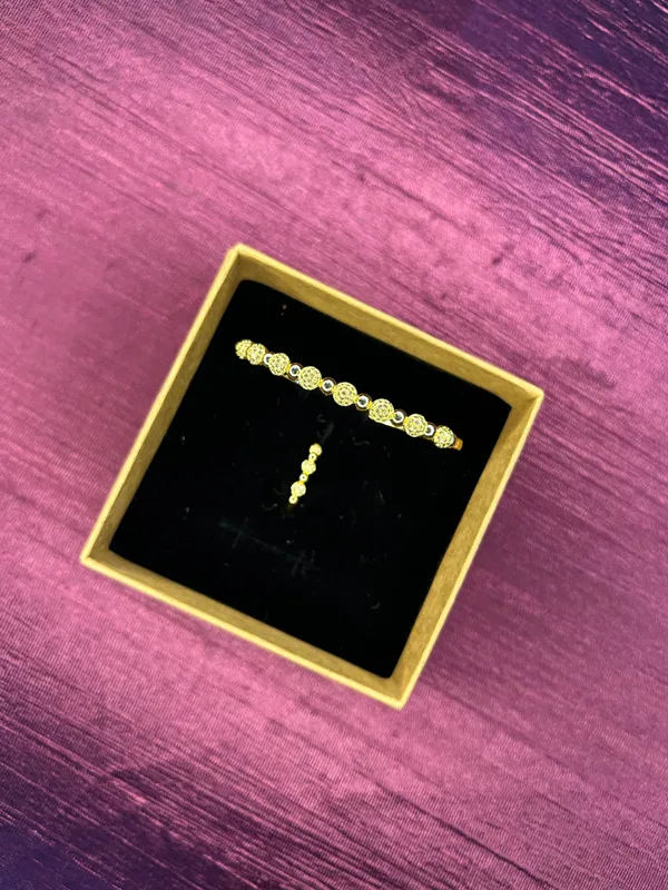 Circle_Design_Gold_Plated_Cubic_Bracelet_With_Ring_Default_Title