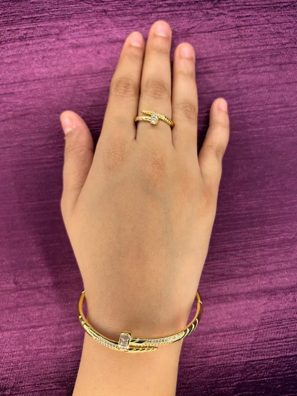 Ad_Nail_Bracelet_With_Ring_Default_Title