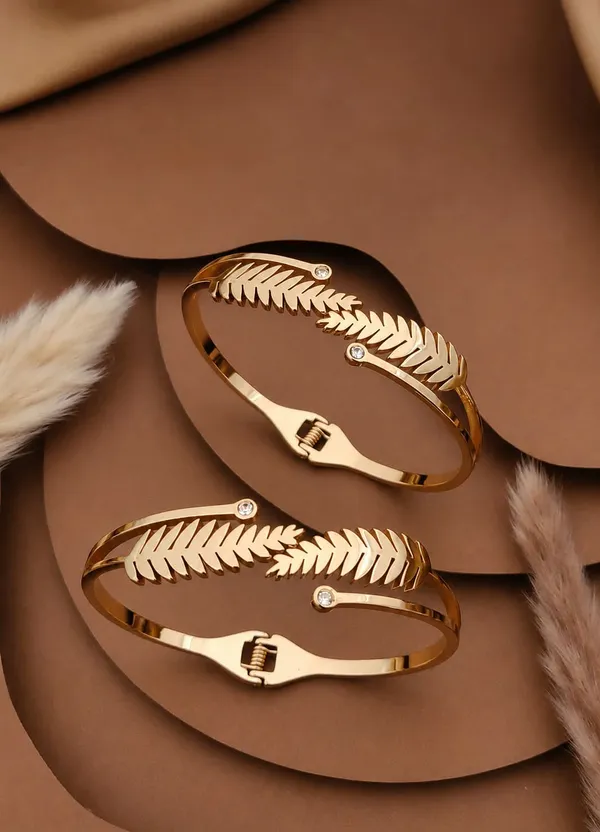 Gold_Tone_Leaf_Design_Bracelet_Set_for_Women