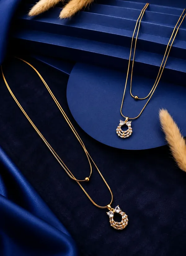Gold_Tone_Circular_Pendant_Necklace_Set_For_Women