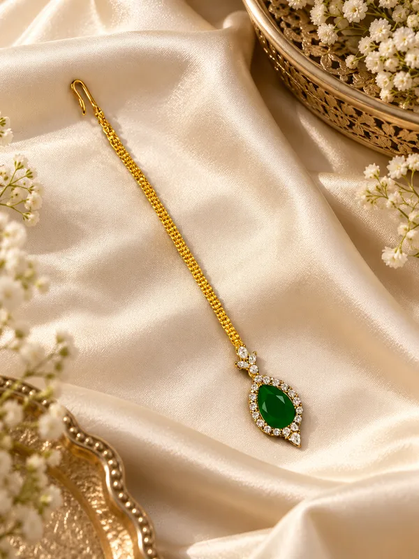 Jewelopia_Brass_Stone_Maang_Tikka