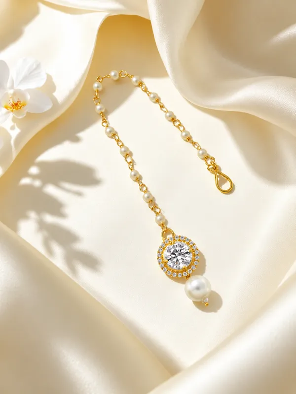 Jewelopia_Brass_Maang_Tikka