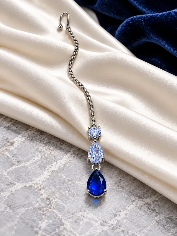 Jewelopia_Alloy_Brass_Maang_Tikka