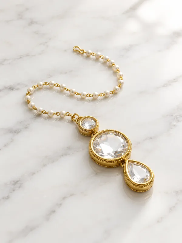Jewelopia_Brass_Maang_Tikka