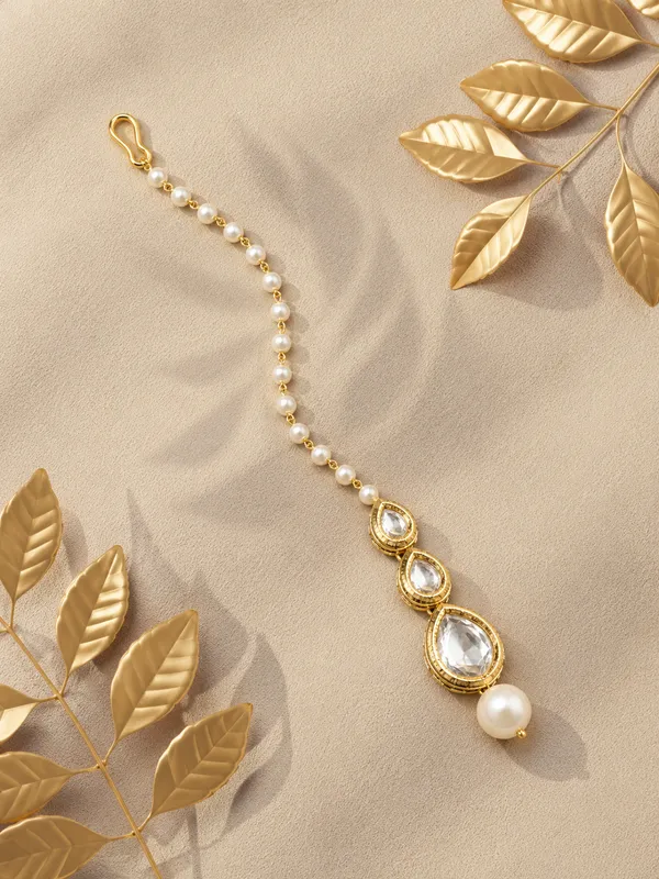 Jewelopia_Alloy_Maang_Tikka