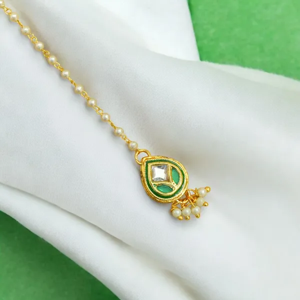 Jewelopia_Mother_Of_Pearl_Stone_Maang_Tikka