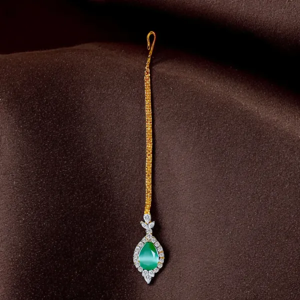 Jewelopia_Brass_Stone_Maang_Tikka