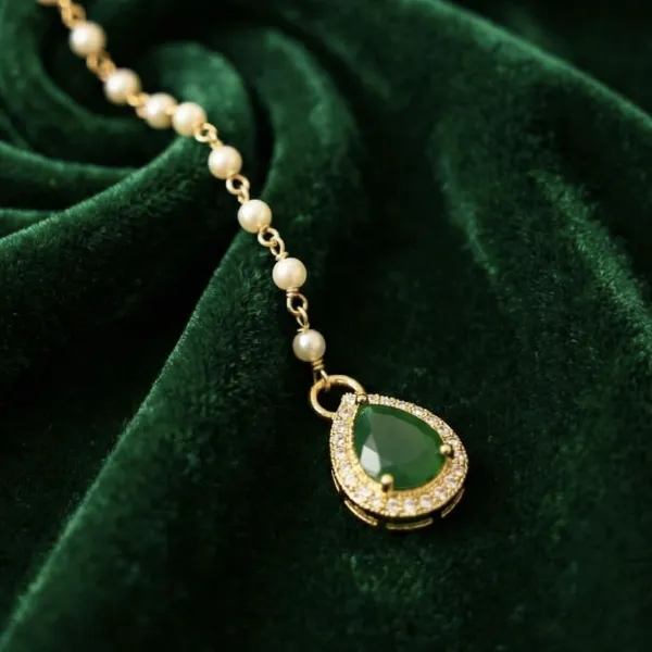 Jewelopia_Brass_Alloy_Maang_Tikka