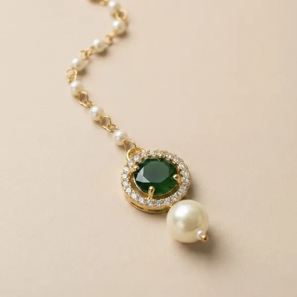 Jewelopia_Brass_Alloy_Maang_Tikka