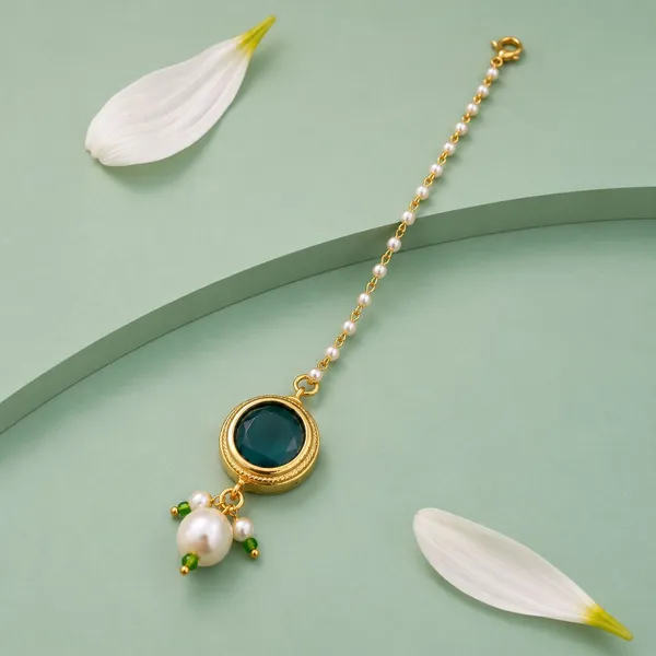 Jewelopia_Alloy_Brass_Maang_Tikka