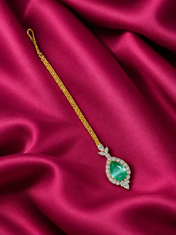 Jewelopia_Brass_Stone_Maang_Tikka