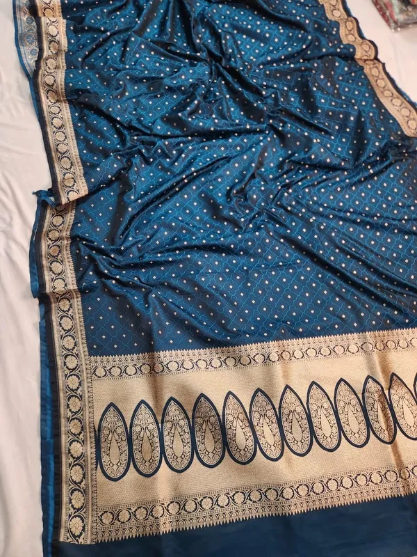 Blue_Banarasi_mashru_silk_saree_Saree