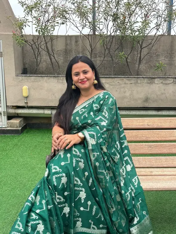 Green_Banarasi_Georgette_Printed_Saree_For_Women