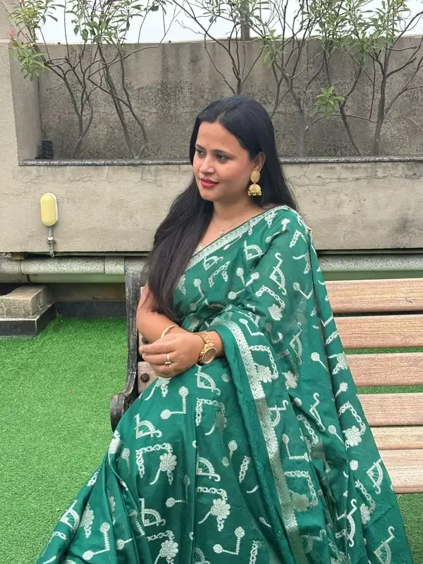 Green_Banarasi_Georgette_Printed_Saree_For_Women