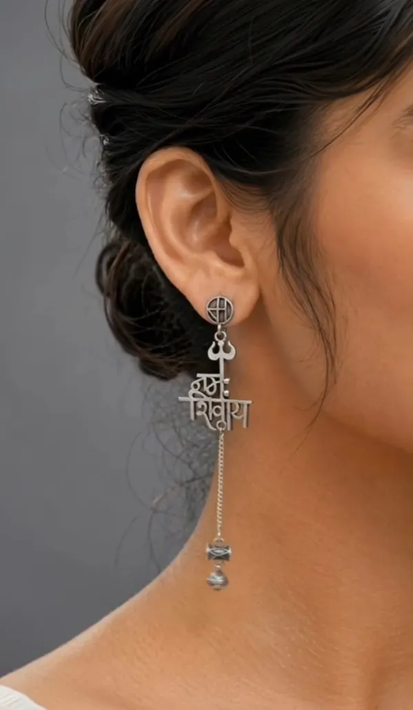 EARRING_OM