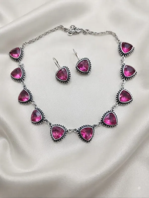 Silver_Tone_Pink_Stone_Necklace_And_Earrings_Set