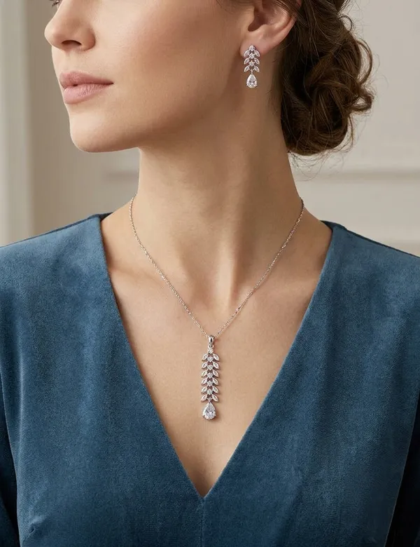 Celestia_Bloom_Pendant_Set