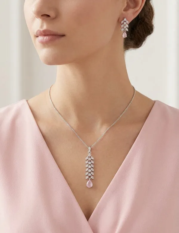 Zivara_Elegance_Pendant_Set