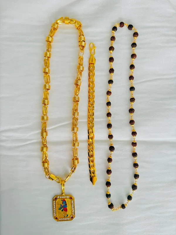 Gold_Tone_Traditional_Necklace_Set_For_Women