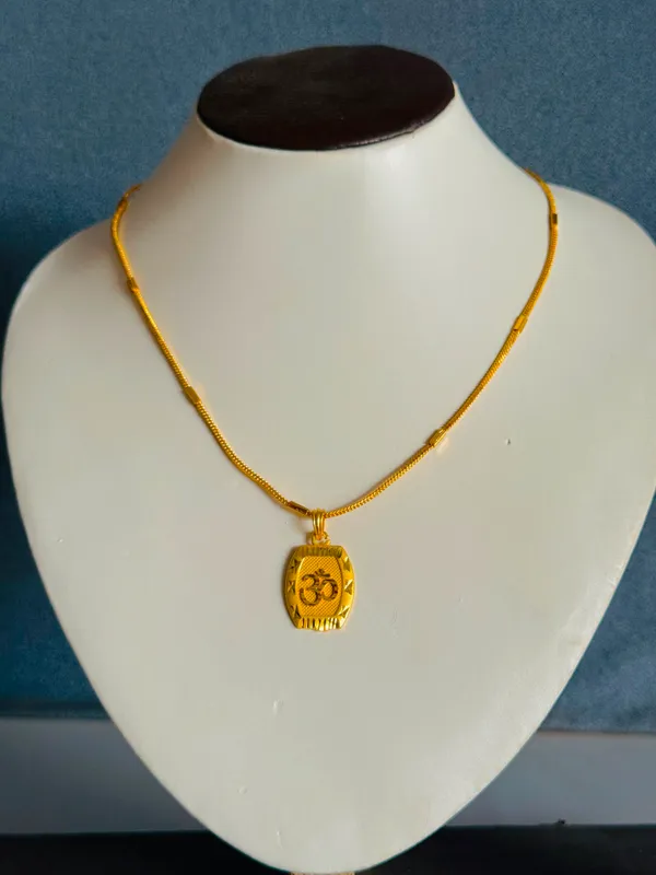 Gold_Tone_Om_Pendant_Necklace_for_Women