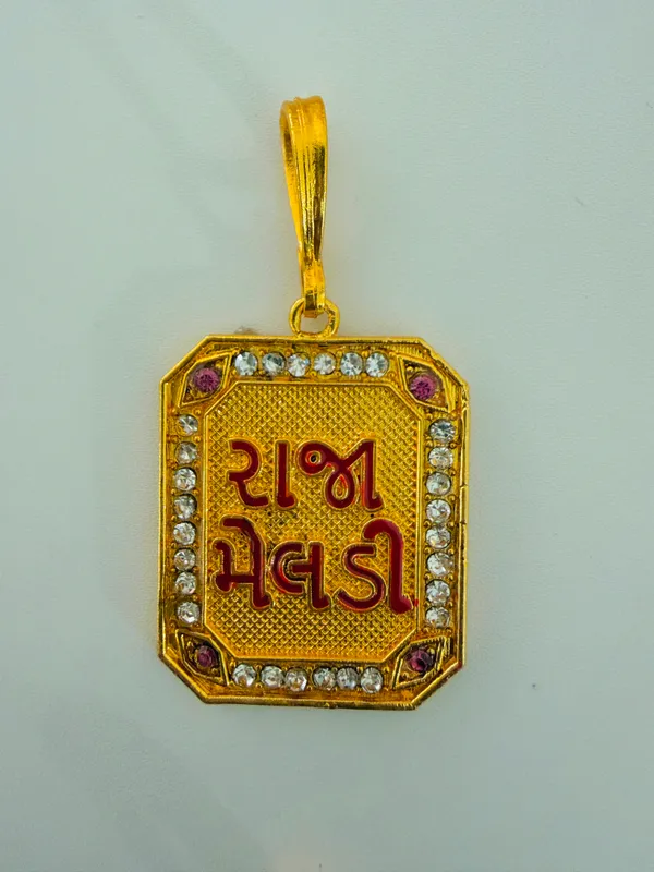 Gold_Tone_Gujarati_Mataji_Religious_Pendant