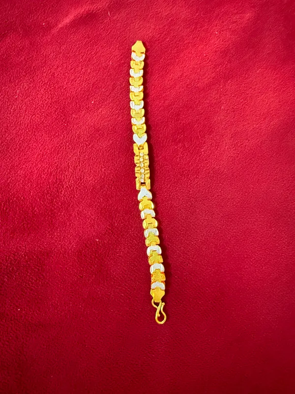 Gold_Tone_Link_Bracelet_for_Women