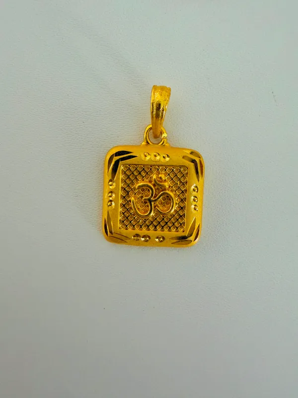 Gold_Tone_Om_Symbol_Pendant_for_Unisex