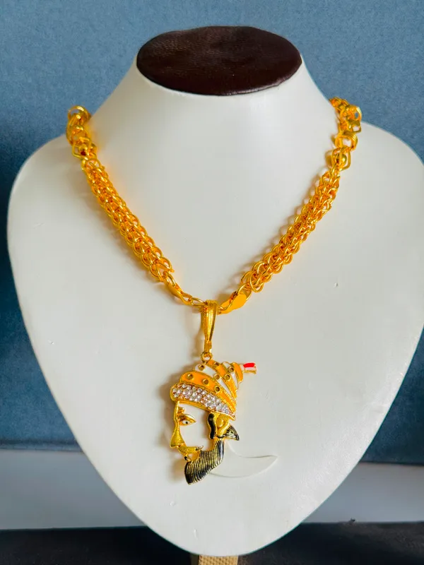 Gold_Tone_Krishna_Pendant_Necklace_for_Devotees