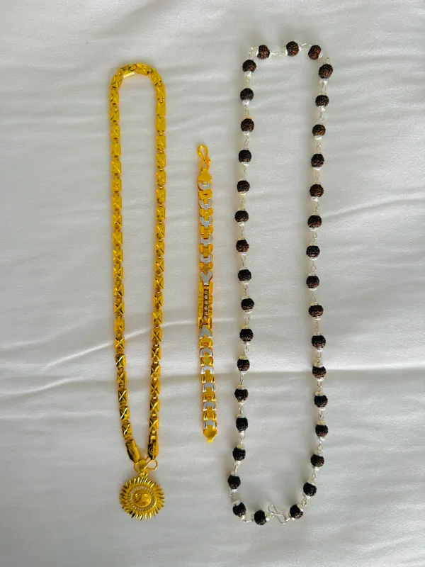 Gold_Tone_Black_Beaded_Necklace_And_Bracelet_Set_For_Women