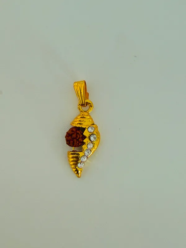 Gold_Tone_Religious_Pendant_for_Men_and_Women
