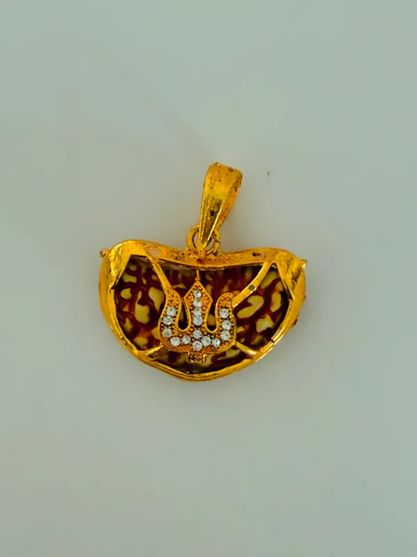 Gold_Tone_Ornate_Enamel_Style_Religious_Motif_Pendant