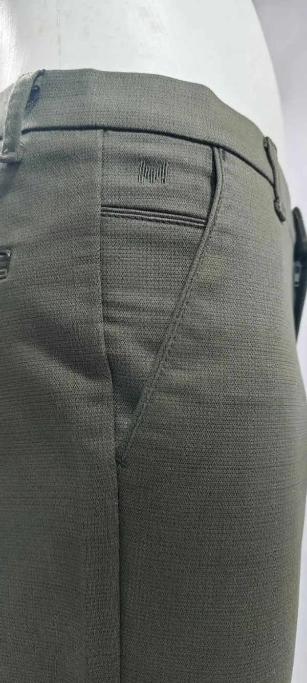 Olive_Regular_Fit_Trousers_for_Men