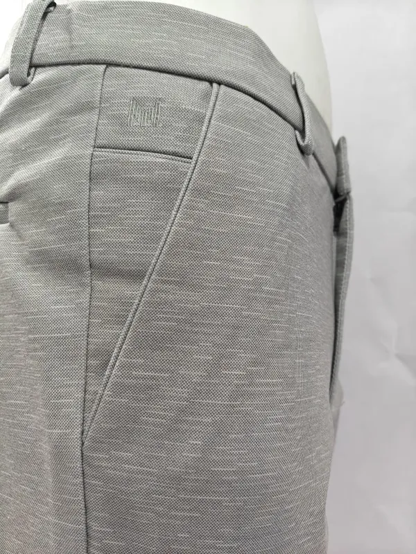 Grey_Textured_Slim_Fit_Trousers_For_Men