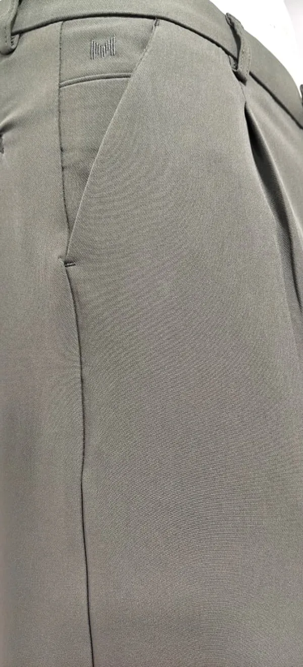 Olive_Straight_Fit_Trousers_for_Men