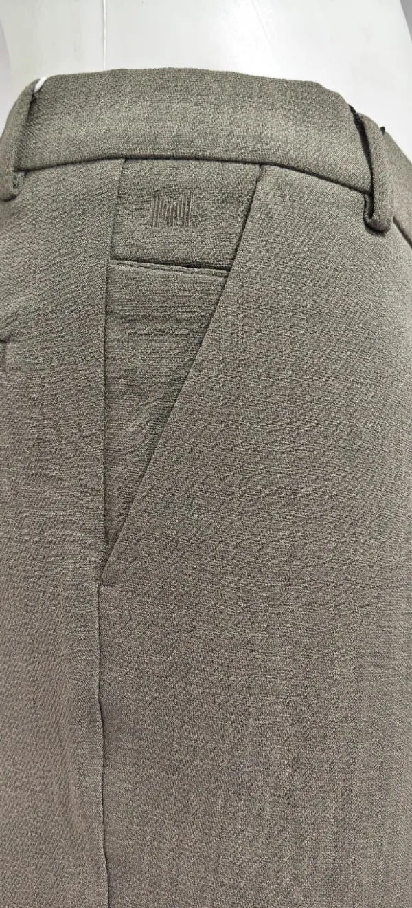 Grey_Textured_Slim_Fit_Trousers_for_Men