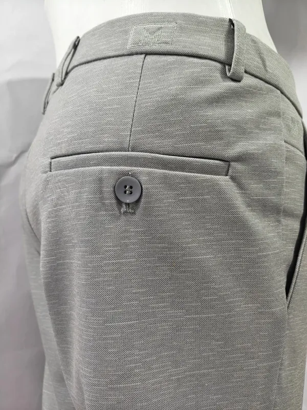 Grey_Textured_Slim_Fit_Trousers_For_Men