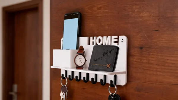 Arcylic_Wall_Mounted_Key_Holder_Organizer