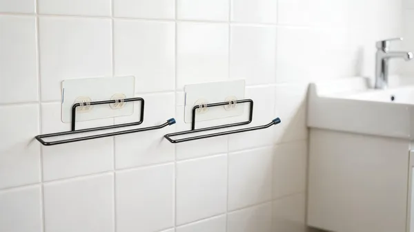 MS_Black_Modern_Wall_Mounted_Towel_Rack
