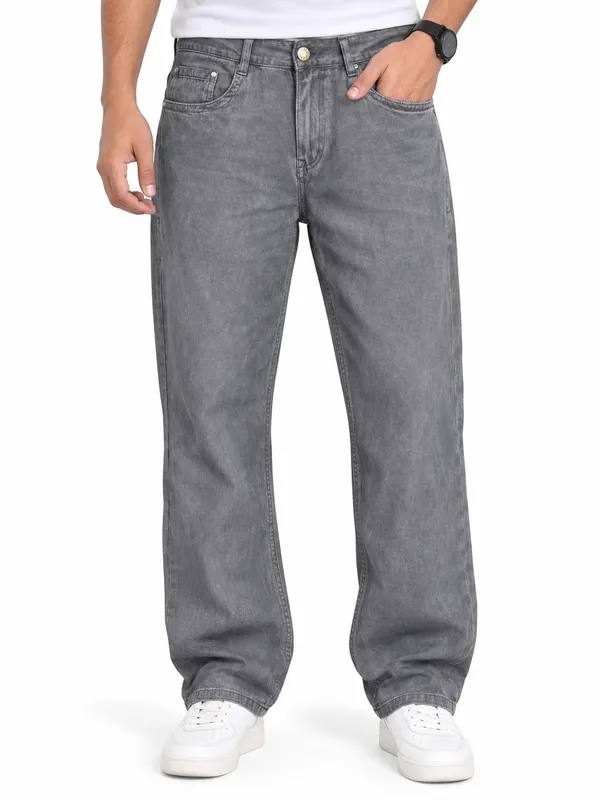 Grey_Denim_Relaxed_Fit_Jeans_For_Men