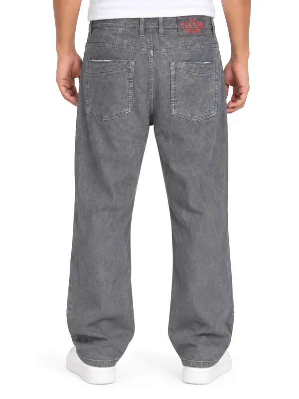 Grey_Denim_Relaxed_Fit_Jeans_For_Men