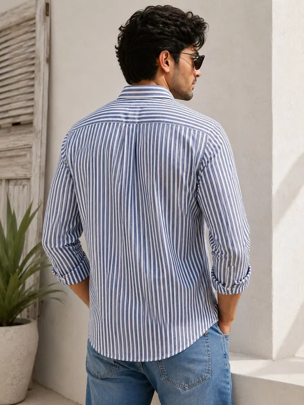 Blue_And_White_Striped_Regular_Fit_Casual_Shirt_For_Men