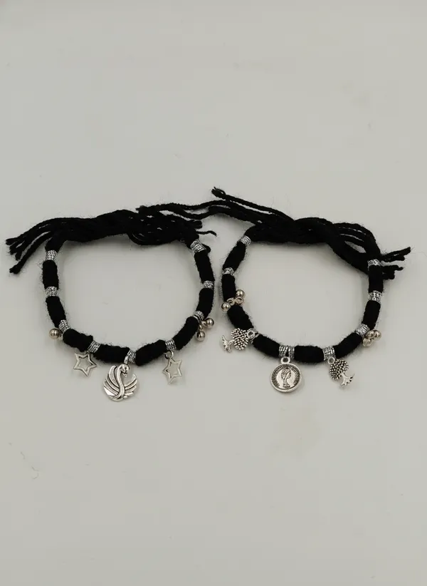 Black_Stainless_Steel_Thread_Bracelet_Set_for_Unisex