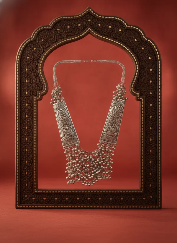 Silver_Oxidised_Statement_Necklace_for_Women