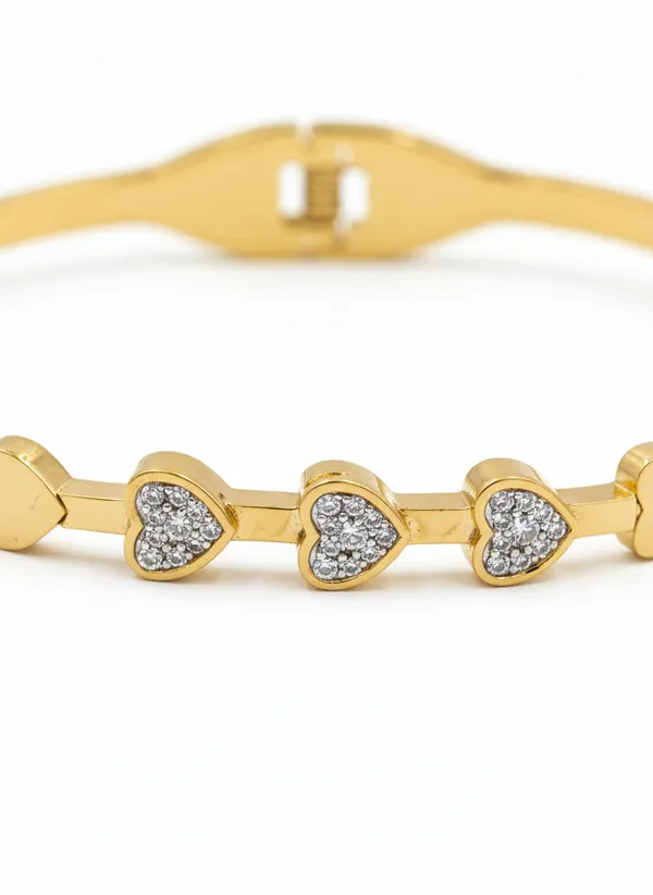 Gold_Stainless_Steel_Crystal_Bracelet_for_Women